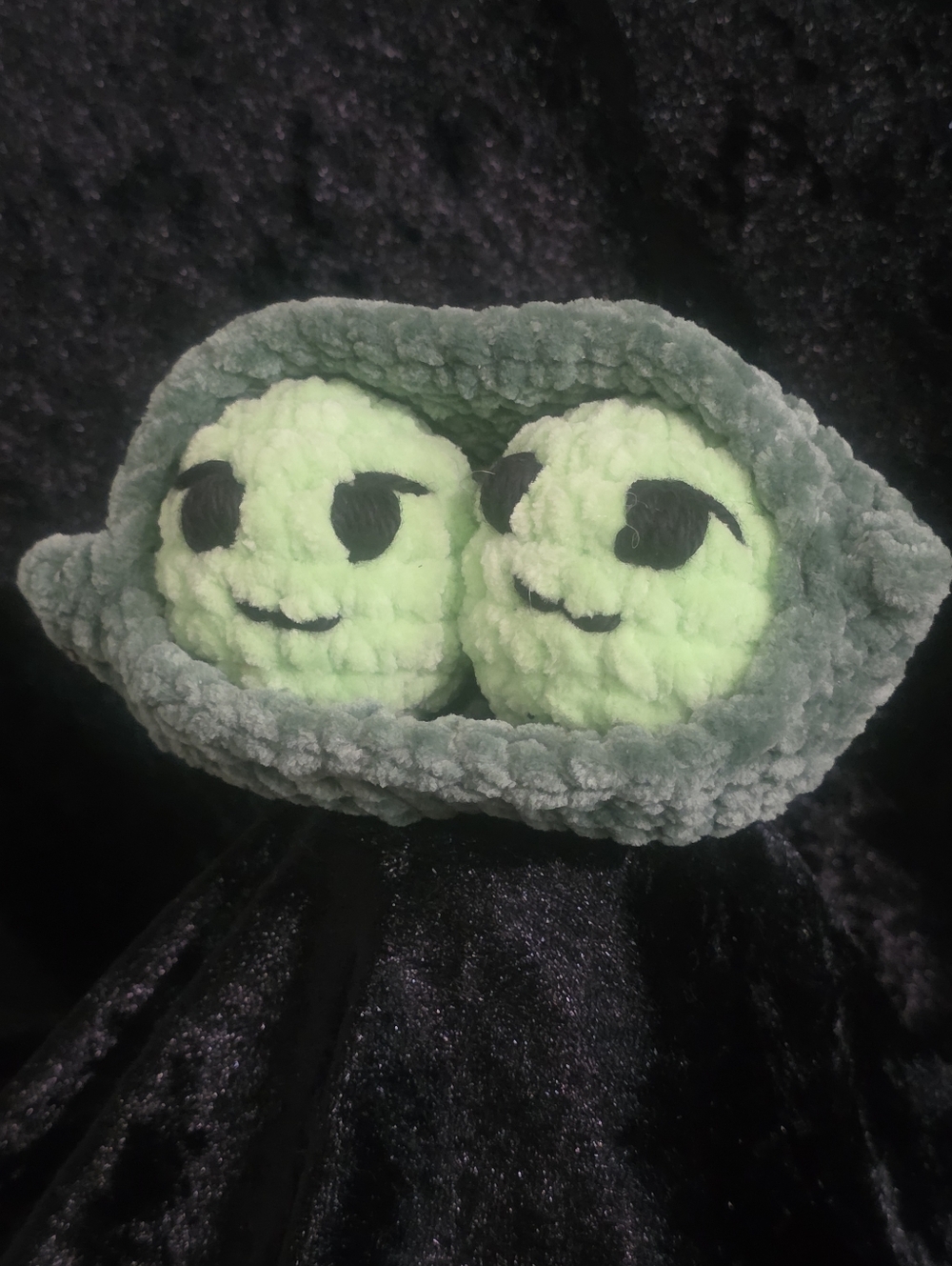 Two Peas In A Pod - Picture 4 of 5